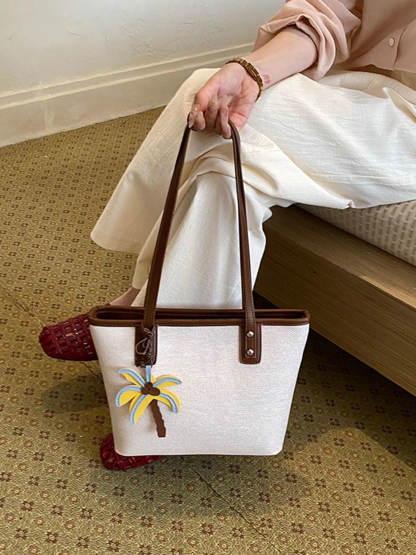 Contrast Trim Shoulder Bag with Tropical Palm Tree Charm