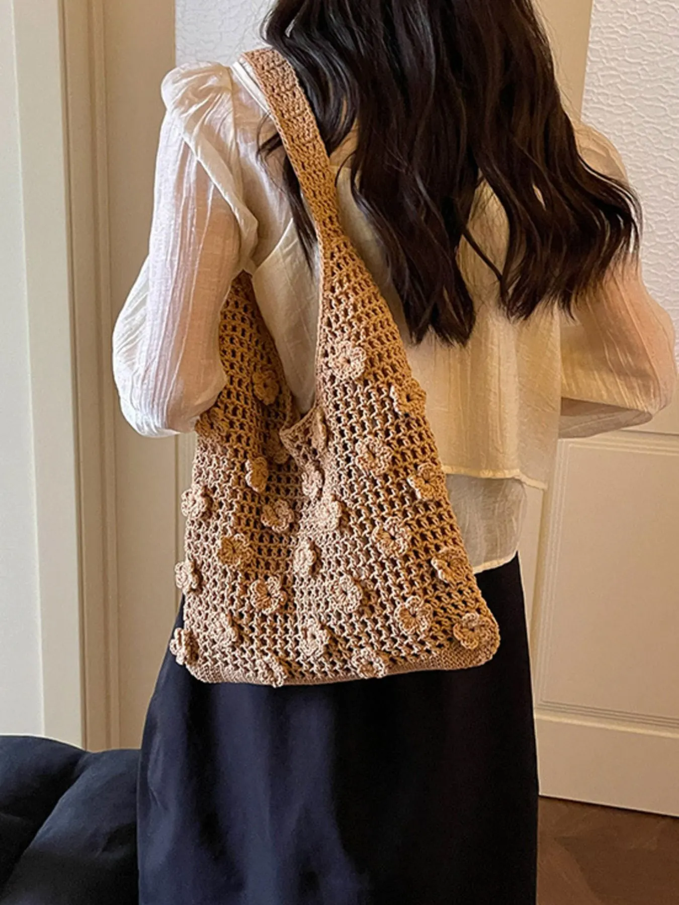 Crochet Floral Shoulder Bag