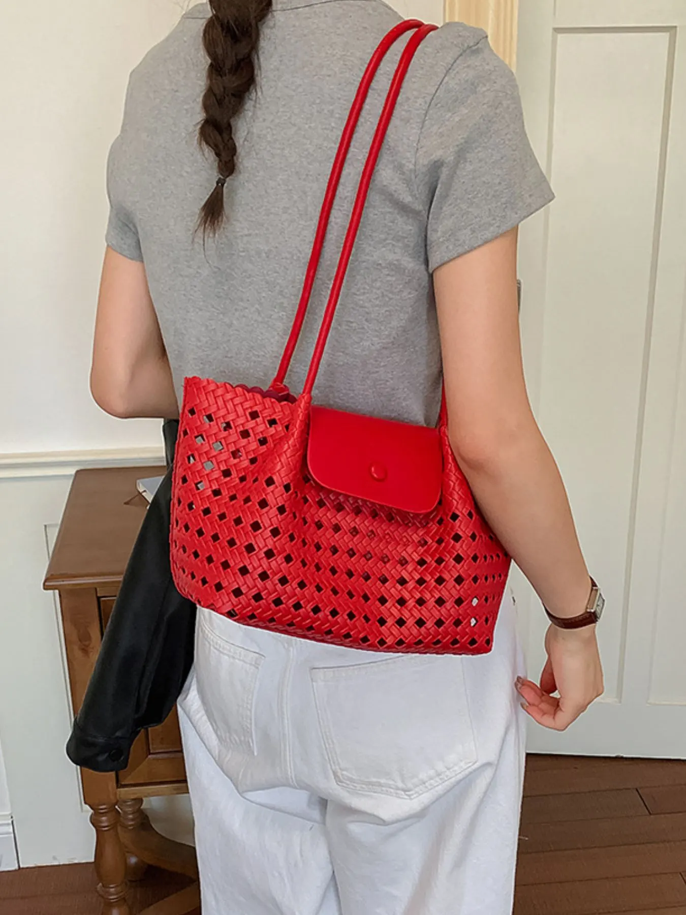 Hollow-Out Shoulder Bag